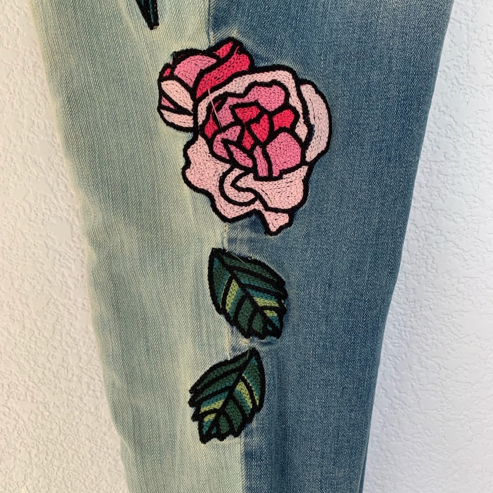 William Rast Jeans - Picture 5 of 6